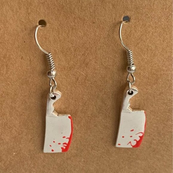 Brand new Halloween horror quirky bloody butcher knife earrings - Picture 2 of 3